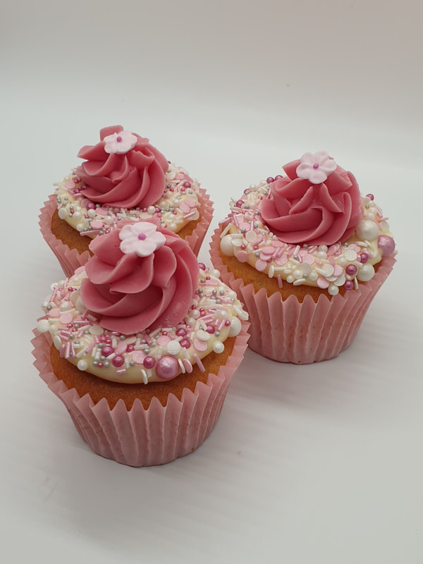 Hayley's Cupcakes in Henley on Thames  Pretty in pink